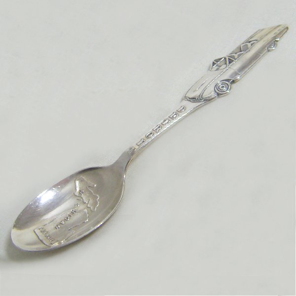 (a1051)Silver spoons motif car (2 units).